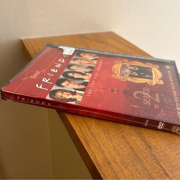 NWT Friends DVD Season 2 Jennifer Aniston Matthew Perry, chandler friends dvd - Picture 4 of 7